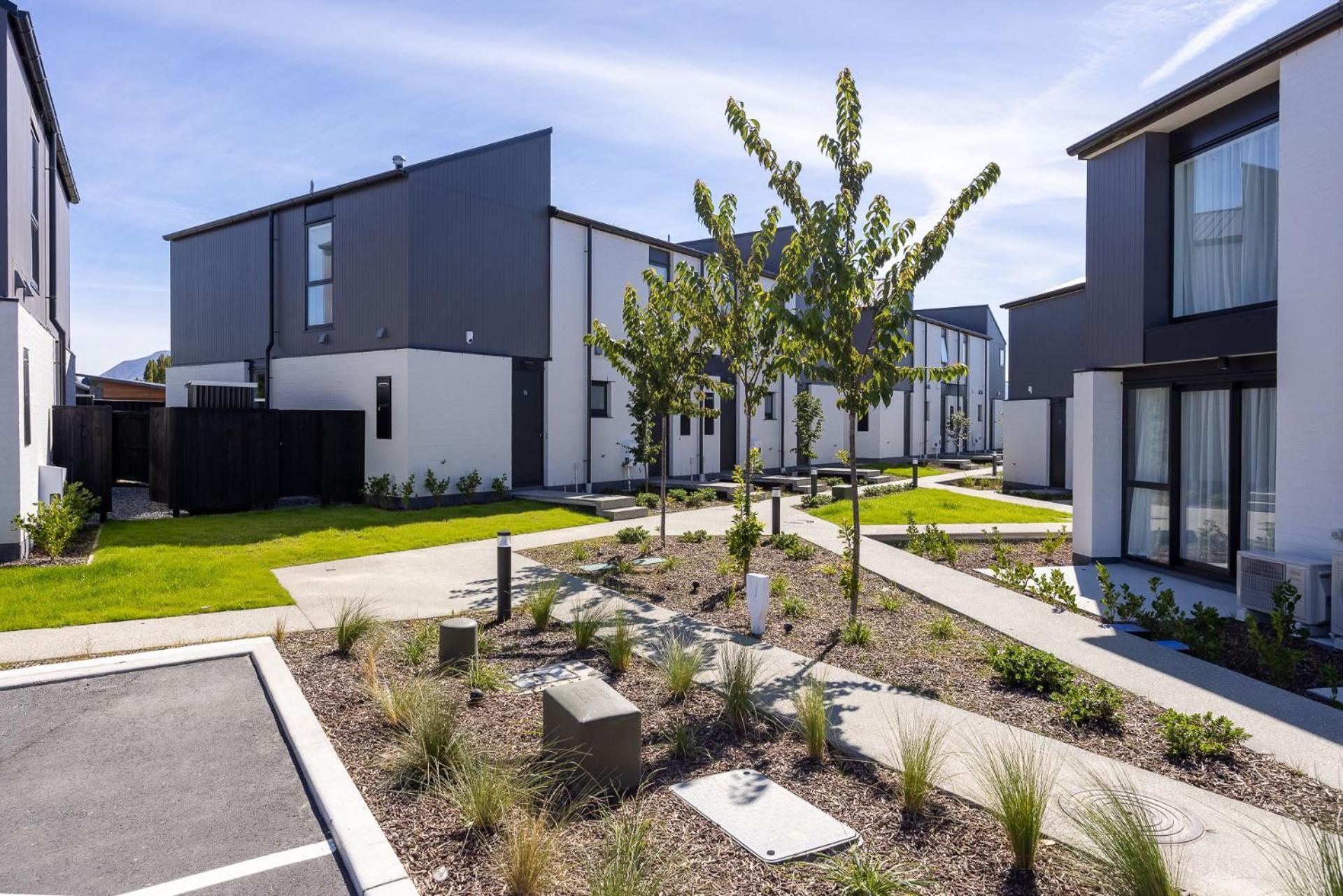 Alpine Junction Townhouse Apartments, Lodge & Hotel Wanaka Exterior foto